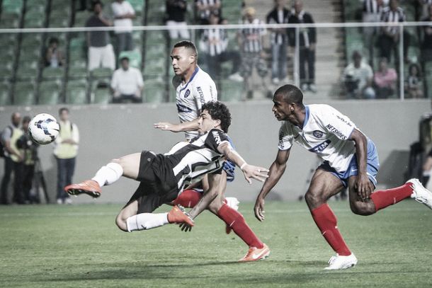 Com desfalques, Bahia recebe o Atlético-MG precisando da vitória para fugir do rebaixamento