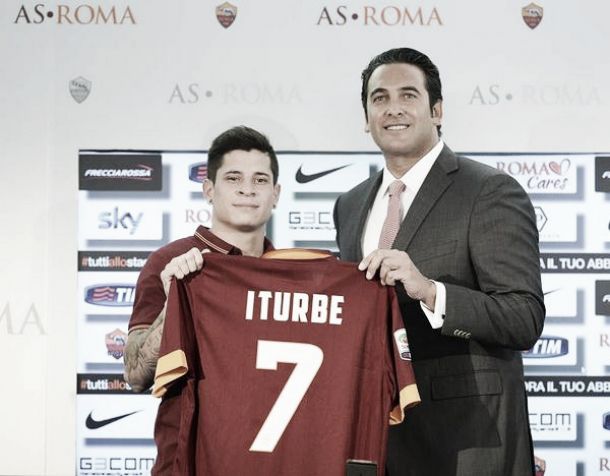 Apresentado na Roma, Iturbe garante: "Nunca estive perto da Juventus"