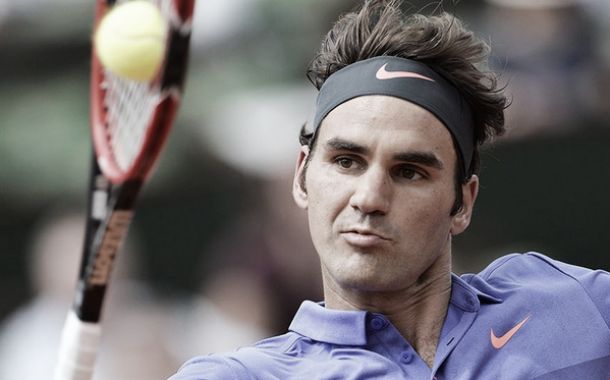 Roger Federer dispatches Florian Mayer to reach Halle's semi-finals