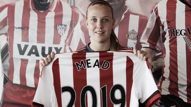 Beth Mead signs new deal with Sunderland