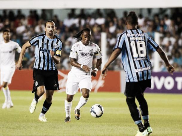Velhos conhecidos, Santos e Grêmio repetem duelo de 2013 nas oitavas