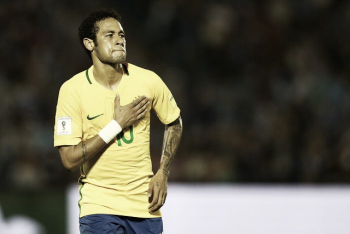 Neymar diz não ser obrigado a dar parabéns ao Santos por aniversário e revela sonhar jogar no Flamengo