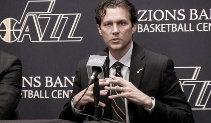Utah Jazz renueva a su entrenador Quin Snyder