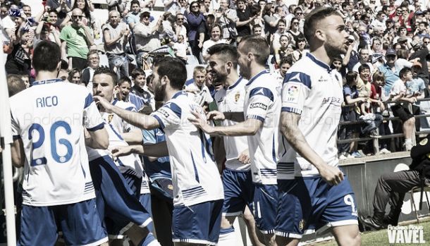 Fotos e imágenes del Real Zaragoza - SD Éibar de la trigésimo tercera jornada de la Liga Adelante