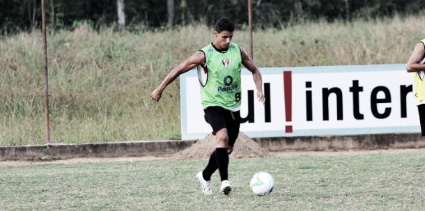 Diante do Bragantino, Murilo pode receber nova oportunidade no Joinville