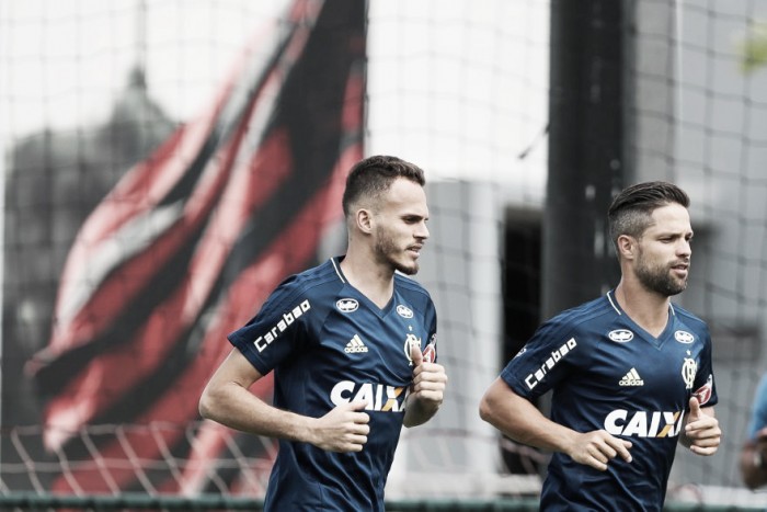 Restante do elenco do Flamengo retorna ao Ninho do Urubu para pré-temporada