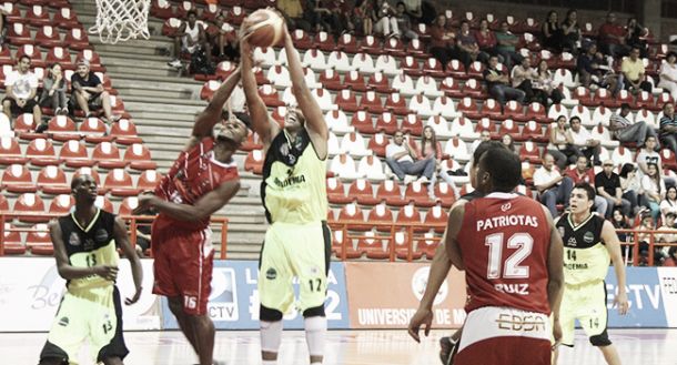 Patriotas de Boyacá - Manizales Once Caldas: por el liderato del Grupo A Patriotas de Boyacá - Manizales Once Caldas: por el liderato del Grupo A