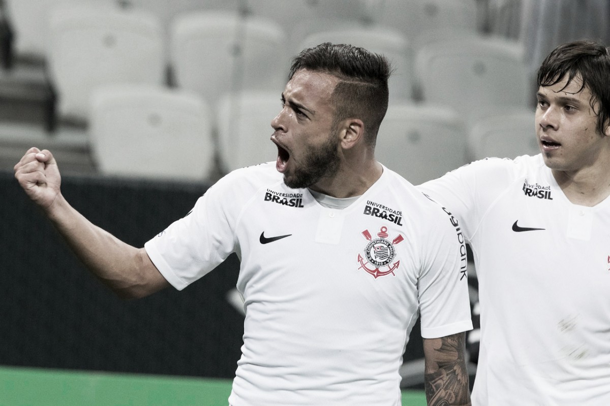 Corinthians volta a vencer após quatro jogos e despacha Vitória nas oitavas da Copa do Brasil Corinthians volta a vencer após quatro jogos e despacha Vitória nas oitavas da Copa do Brasil