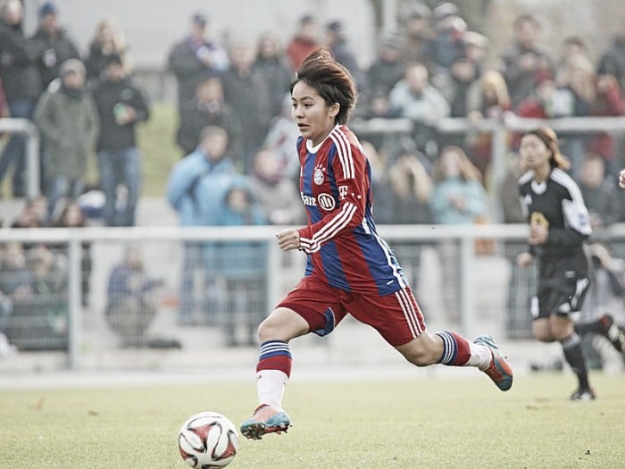 Mana Iwabuchi extends contract with Bayern Munich