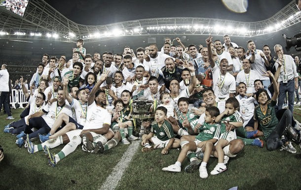 Contra todo pessimismo, Palmeiras reconstrói sua história Contra todo pessimismo, Palmeiras reconstrói sua história