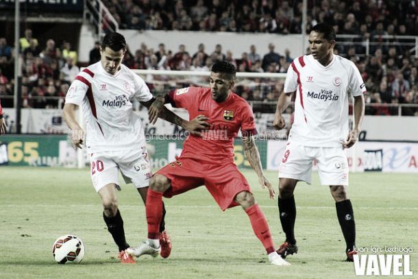 Vitolo: "Quiero ayudar al Sevilla a ser aún más grande"