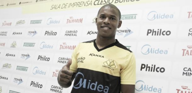 Reforço do Criciúma, Luis Felipe admite que momento do clube é crítico