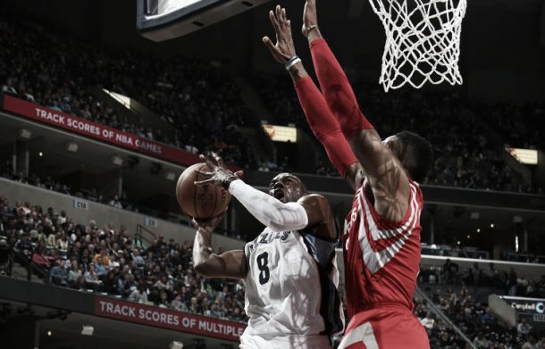 Resumen NBA: Houston se lleva el duelo del oeste y Atlanta cae ante los Bucks