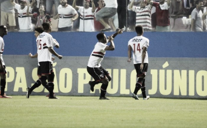 São Paulo vence Internacional nos pênaltis e fará final da Copinha diante do Flamengo