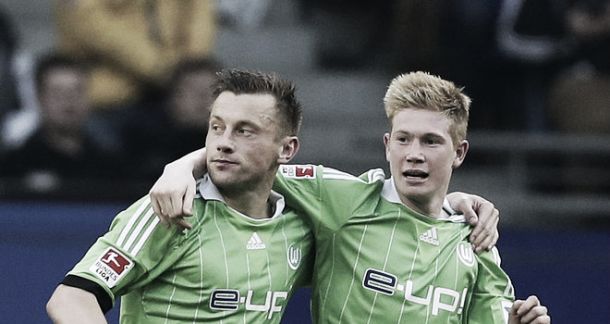 Wolfsburg impress in their entertaining victory over Gladbach