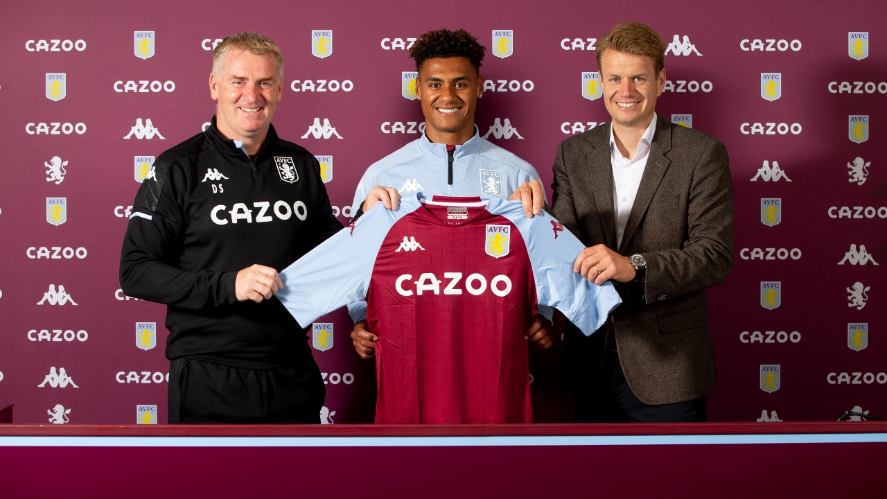 Aston Villa sign Ollie Watkins