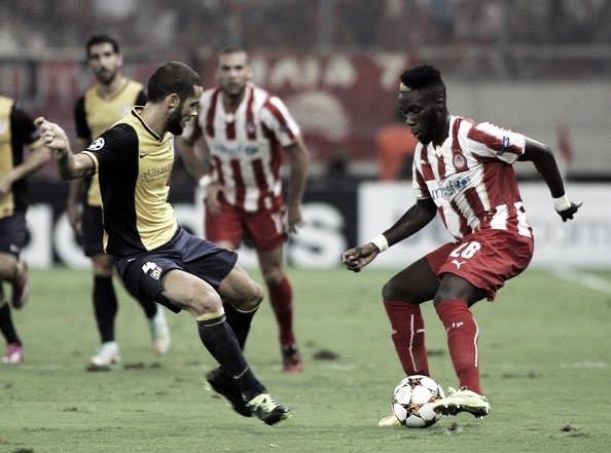 Sunderland eyeing up Olympiakos defender Arthur Masuaku