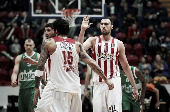 Eurolega - L'Olympiacos come i Warriors, Unics Kazan sommerso dalle triple Eurolega - L'Olympiacos come i Warriors, Unics Kazan sommerso dalle triple