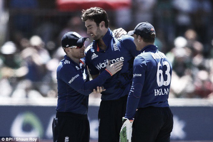 South Africa - England 2nd ODI: Topley topples hosts