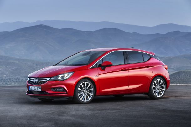 Nuevo Opel Astra: el compacto alemán adelgaza
