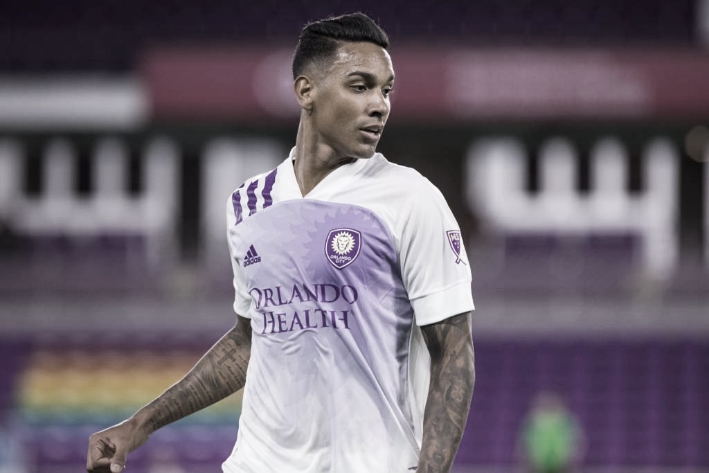 USA on the soccer field #6 - Exclusive: Antonio Carlos, Orlando City defender, reports his adaptation to North American soccer