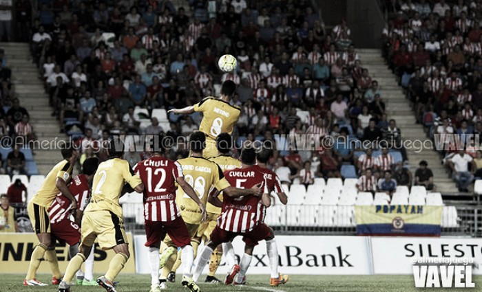 Resultado Osasuna - Almería en Liga Adelante 2016 (0-0): trabajado punto en El Sadar