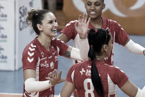 Com tranquilidade, Osasco-Audax derrota Valinhos pela Superliga Com tranquilidade, Osasco-Audax derrota Valinhos pela Superliga