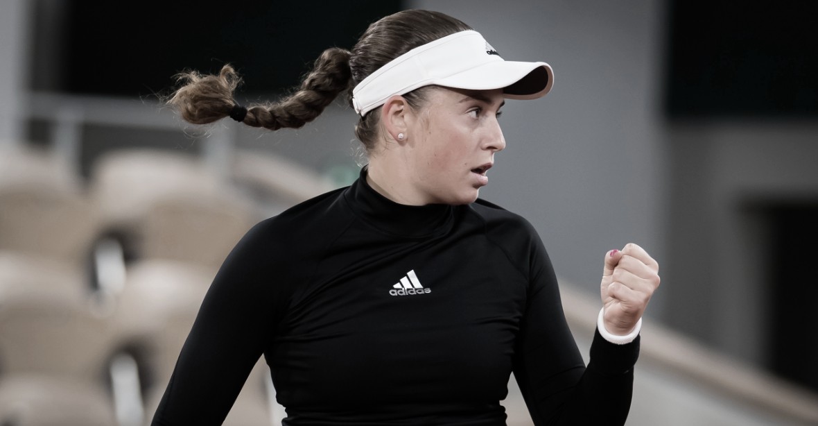Ostapenko derruba Karolina Pliskova e segue à terceira rodada em Roland Garros