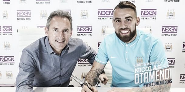 Manchester City complete £32.5m signing of Nicolás Otamendi