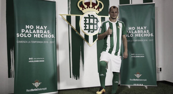Zozulia vuelve al Real Betis