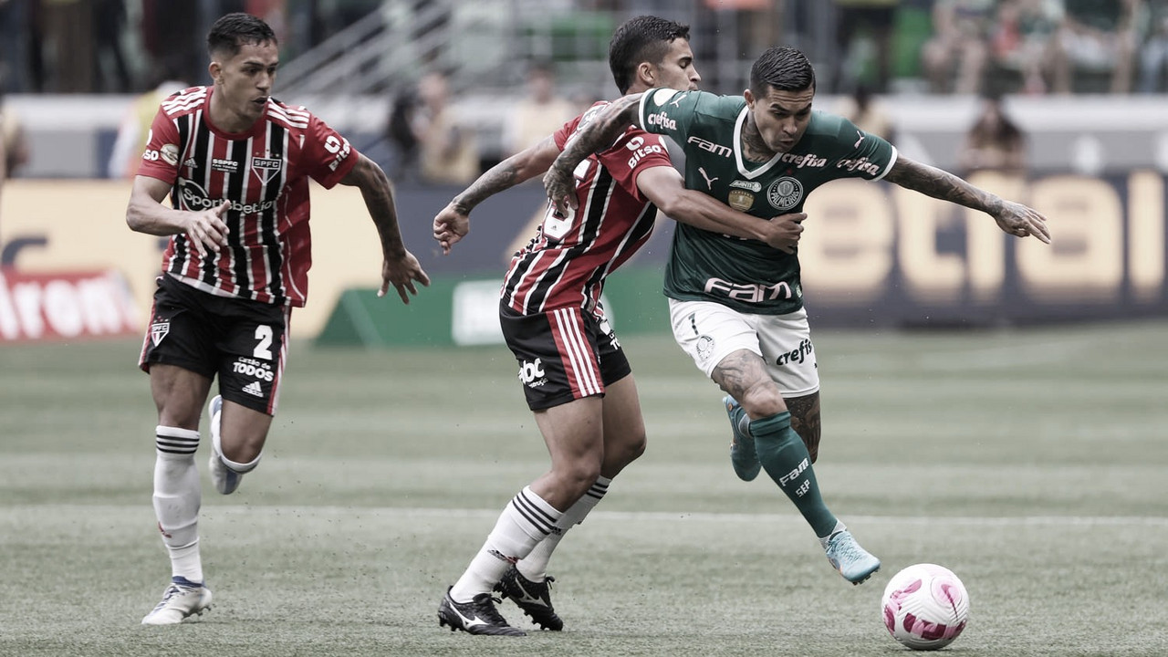 São Paulo termina jogo com dois a menos, mas segura empate com Palmeiras