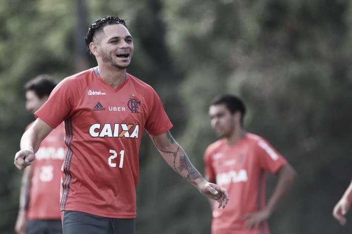 Pará destaca alegria no Flamengo: "Estou muito feliz"