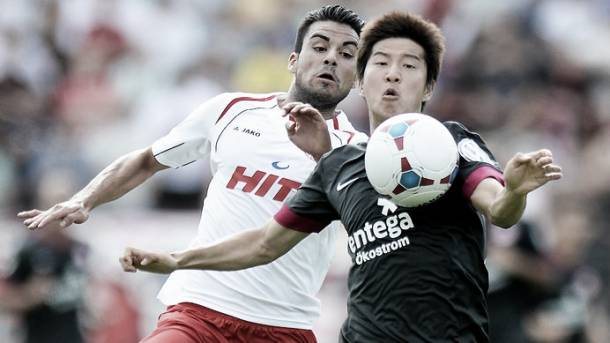 El Mainz 05 se clasifica para la siguiente ronda gracias a un chispazo de Choupo Moting El Mainz 05 se clasifica para la siguiente ronda gracias a un chispazo de Choupo Moting