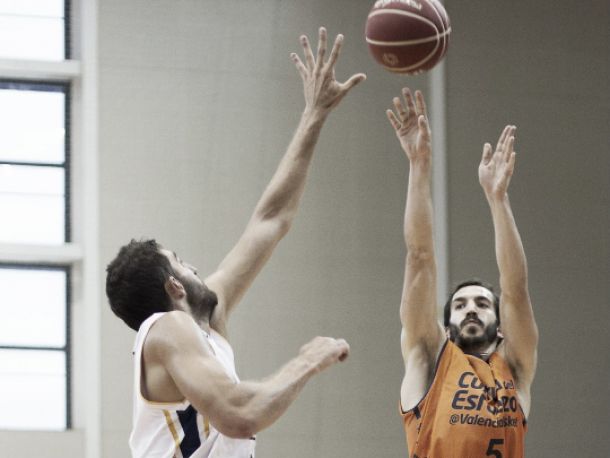Valencia Basket supera con nota el primer test de pretemporada