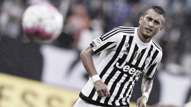 La Juve si gode il suo jolly Pereyra: "Recupereremo punti. Io son sempre concentrato" La Juve si gode il suo jolly Pereyra: "Recupereremo punti. Io son sempre concentrato"
