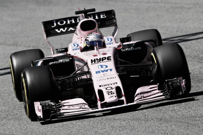 Force India hace caso a la FIA y cambia sus dorsales de lugar