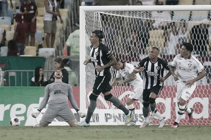 Herói do Botafogo, goleiro Lucas Perri destaca desempenho em penalidades: "É algo que me destaco"