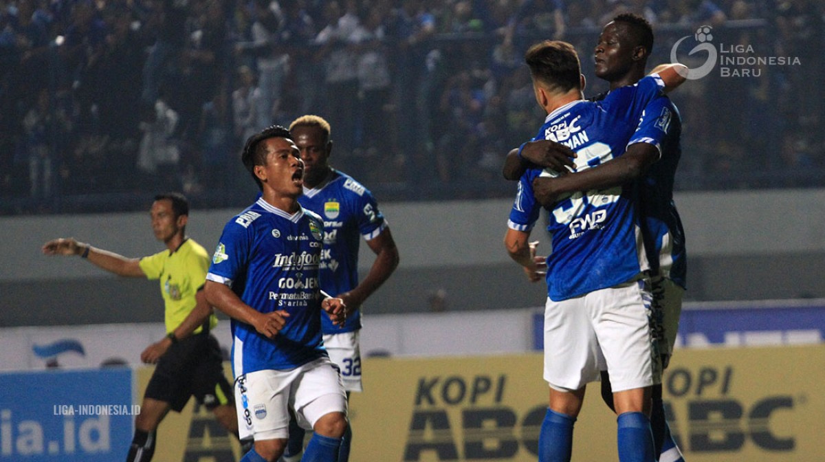 Persib dan Sriwijaya FC Dominasi Daftar 11 Pemain Terbaik