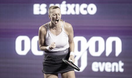 Em jogo atrasado por enxame de abelhas, Kvitova supera Pera em Guadalajara