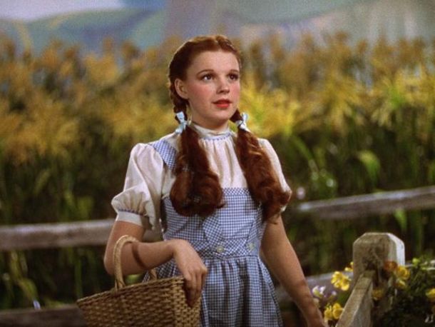 Subastan el vestido de Dorothy de Mago de Oz