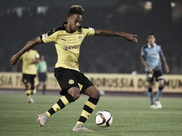 Arsenal reportedly in talks over Pierre-Emerick Aubameyang transfer