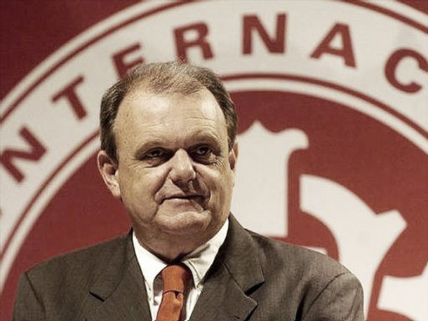 Irritado, presidente Vitorio Piffero desmente boatos sobre venda de jogadores do Inter