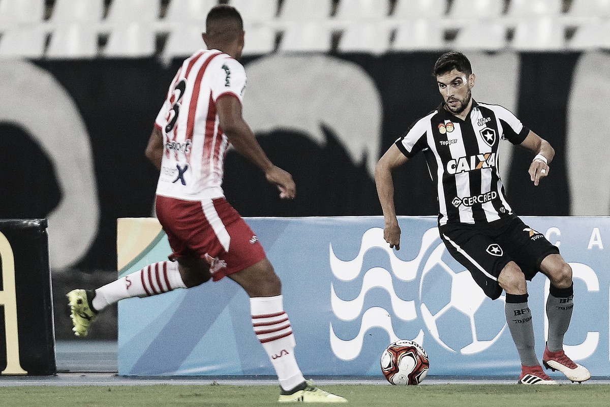 Pimpão decide e dedica gol da vitória do Botafogo à filha que está para nascer: "Fico muito feliz" Pimpão decide e dedica gol da vitória do Botafogo à filha que está para nascer: "Fico muito feliz"