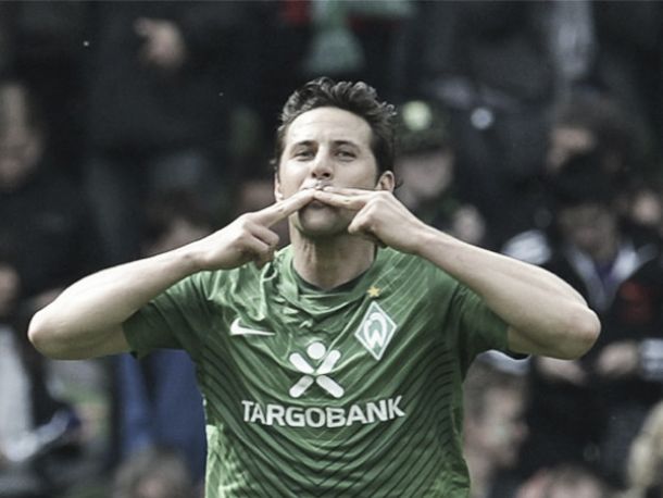 Claudio Pizarro es el nuevo fichaje del Werder Bremen Claudio Pizarro es el nuevo fichaje del Werder Bremen
