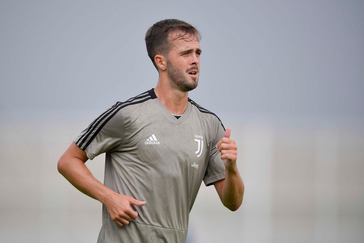 Juventus: rifiutata offerta del Real per Pjanic, Kean resta?