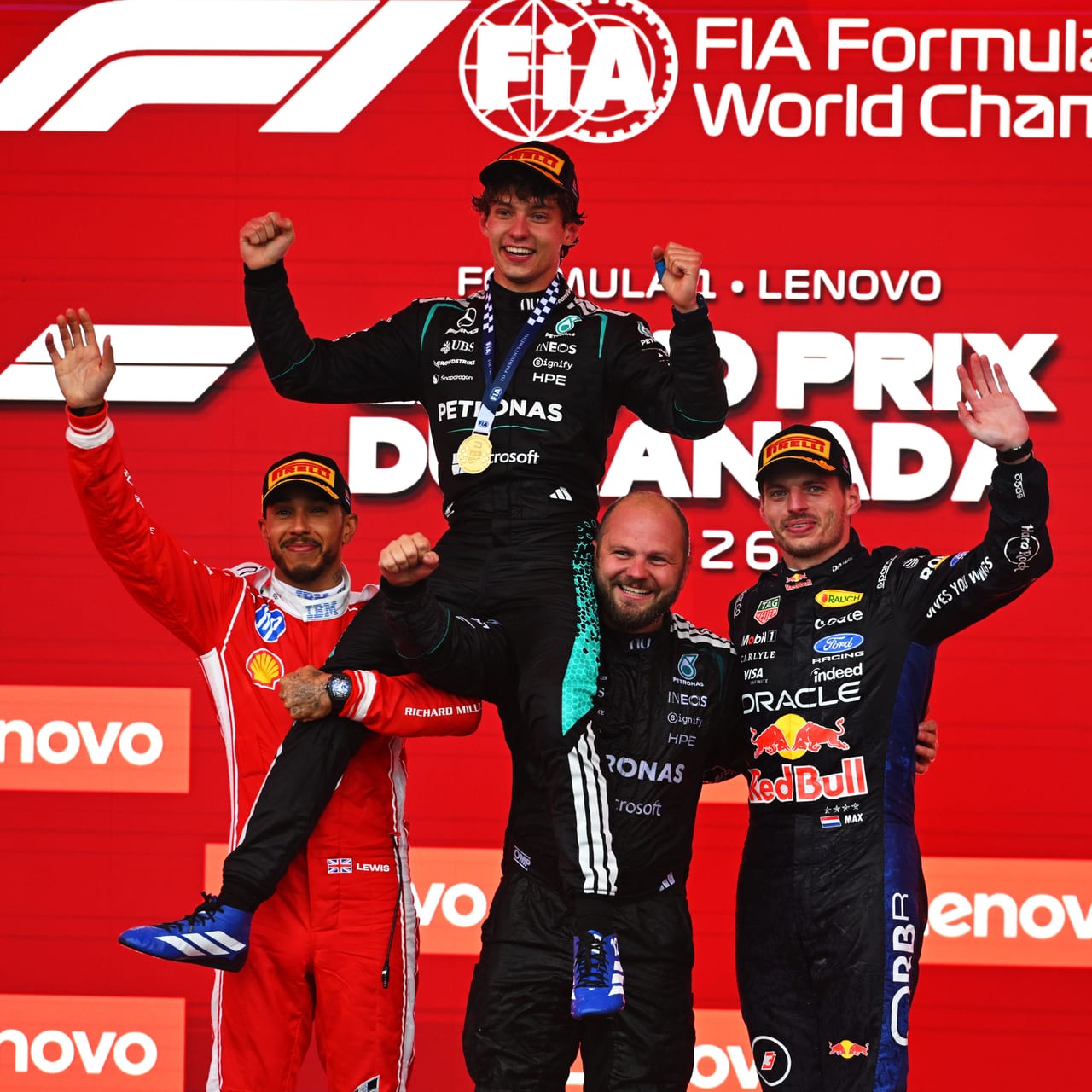 Kimi Antonelli vence GP do Canadá após abandono de Russell