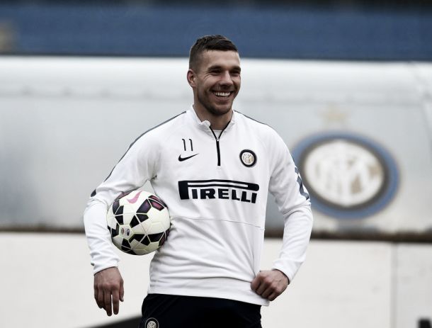 Podolski afirma estar bem na Internazionale mesmo com críticas de Mancini