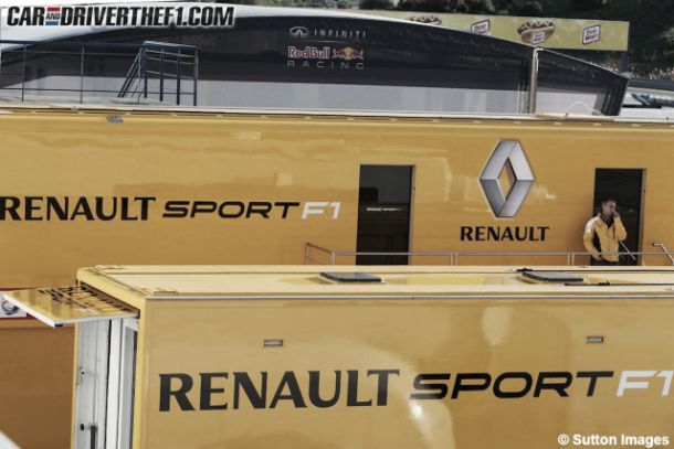 Rob White y Dietrich Mateschitz, en lucha por un Renault mejor