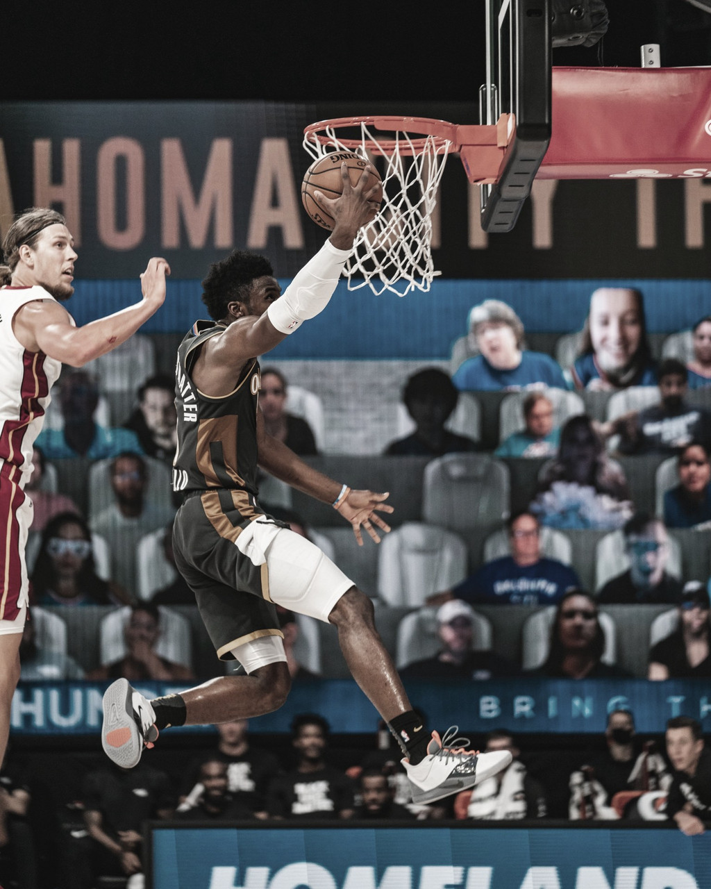 Resumen de la jornada NBA: los cruces de Playoffs, prácticamente cerrados Resumen de la jornada NBA: los cruces de Playoffs, prácticamente cerrados