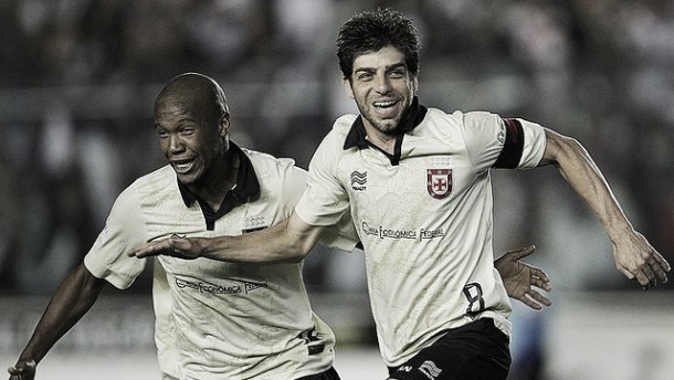 Em jogo de 5 gols e com um 2º tempo eletrizante, Vasco vence o Criciúma Em jogo de 5 gols e com um 2º tempo eletrizante, Vasco vence o Criciúma